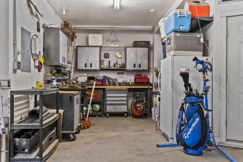 207 N Auburn Road Auburn ME 04210