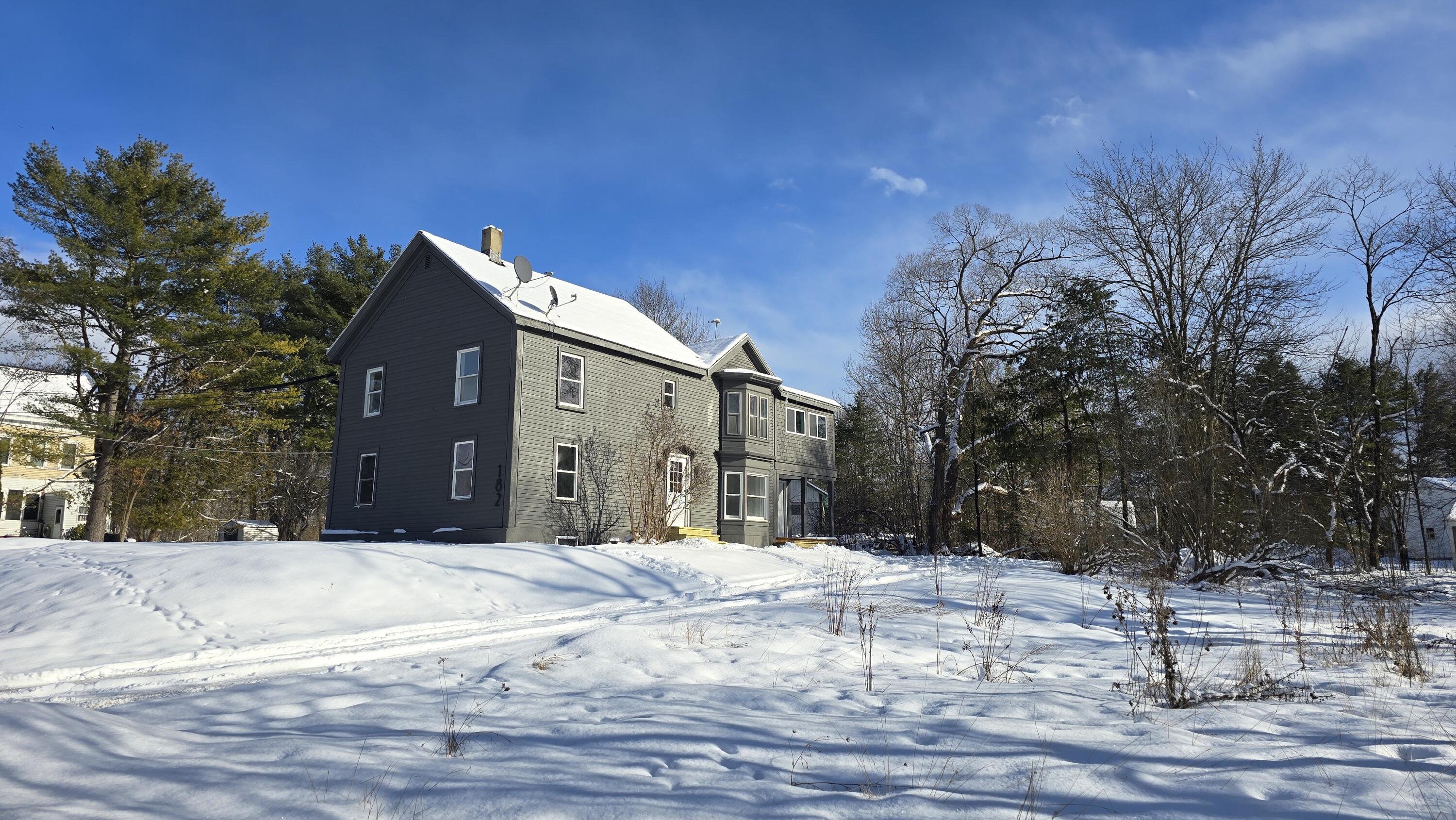 182 Pleasant Street Richmond ME 04357