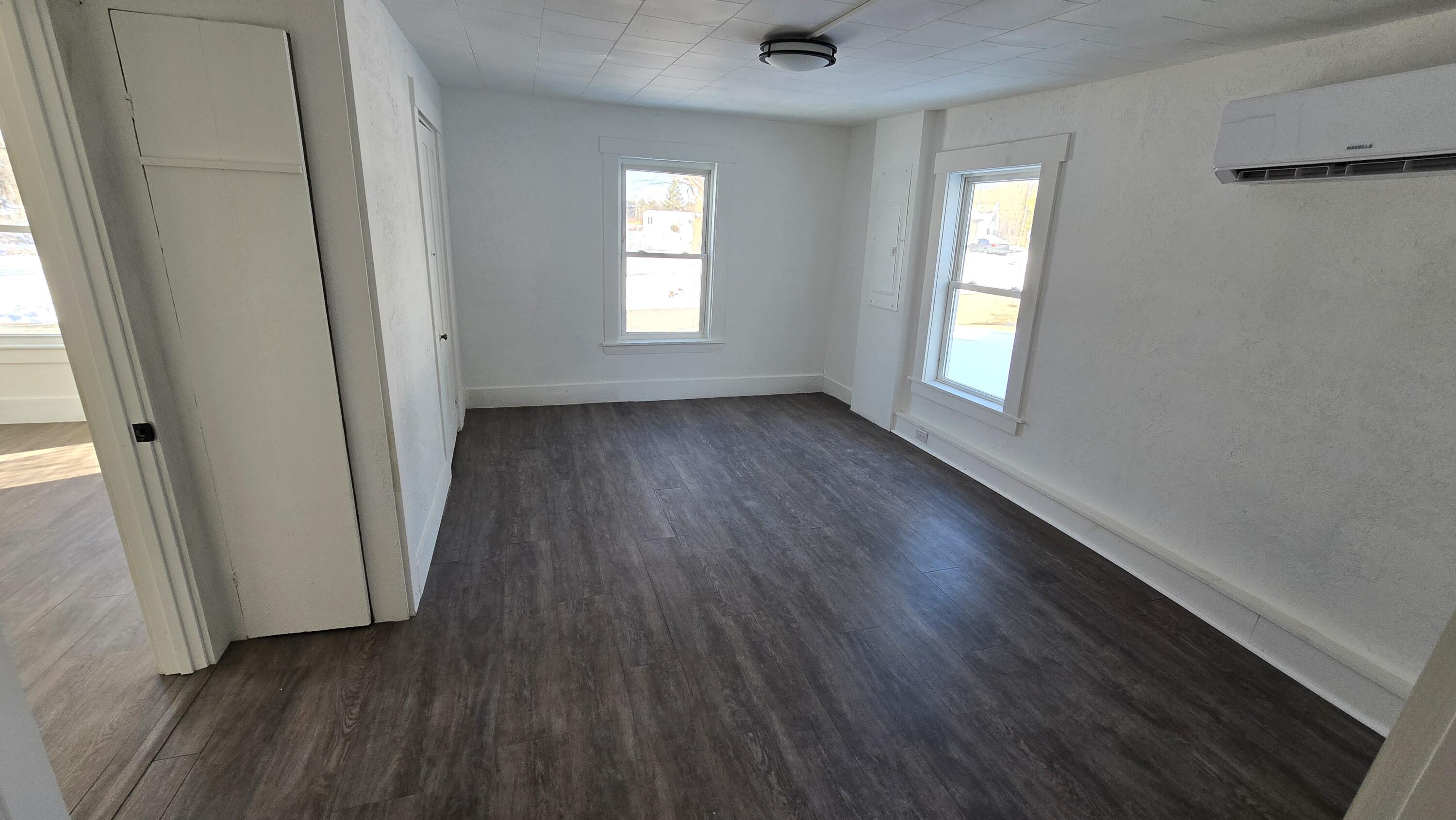 182 Pleasant Street Richmond ME 04357