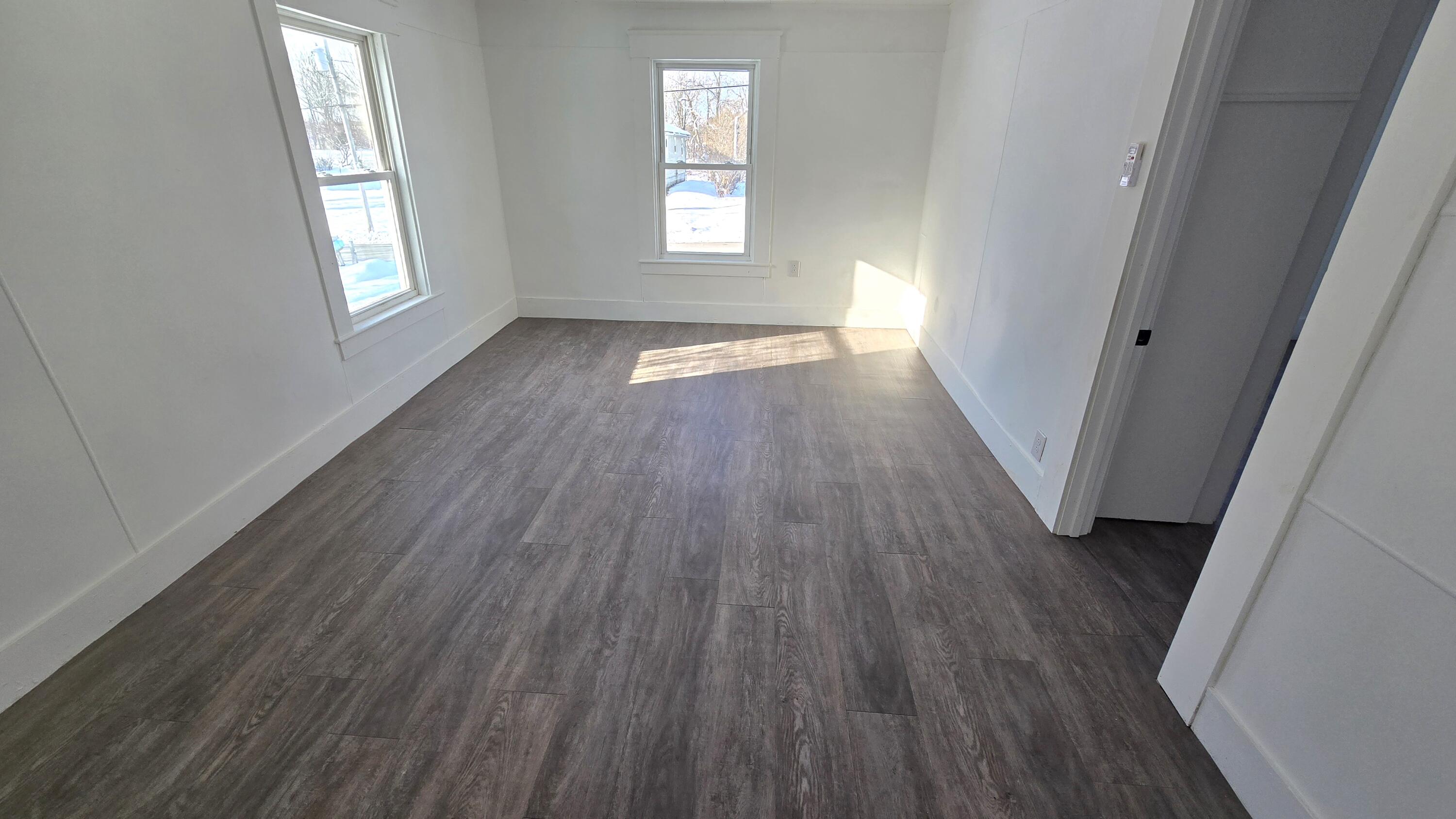 182 Pleasant Street Richmond ME 04357