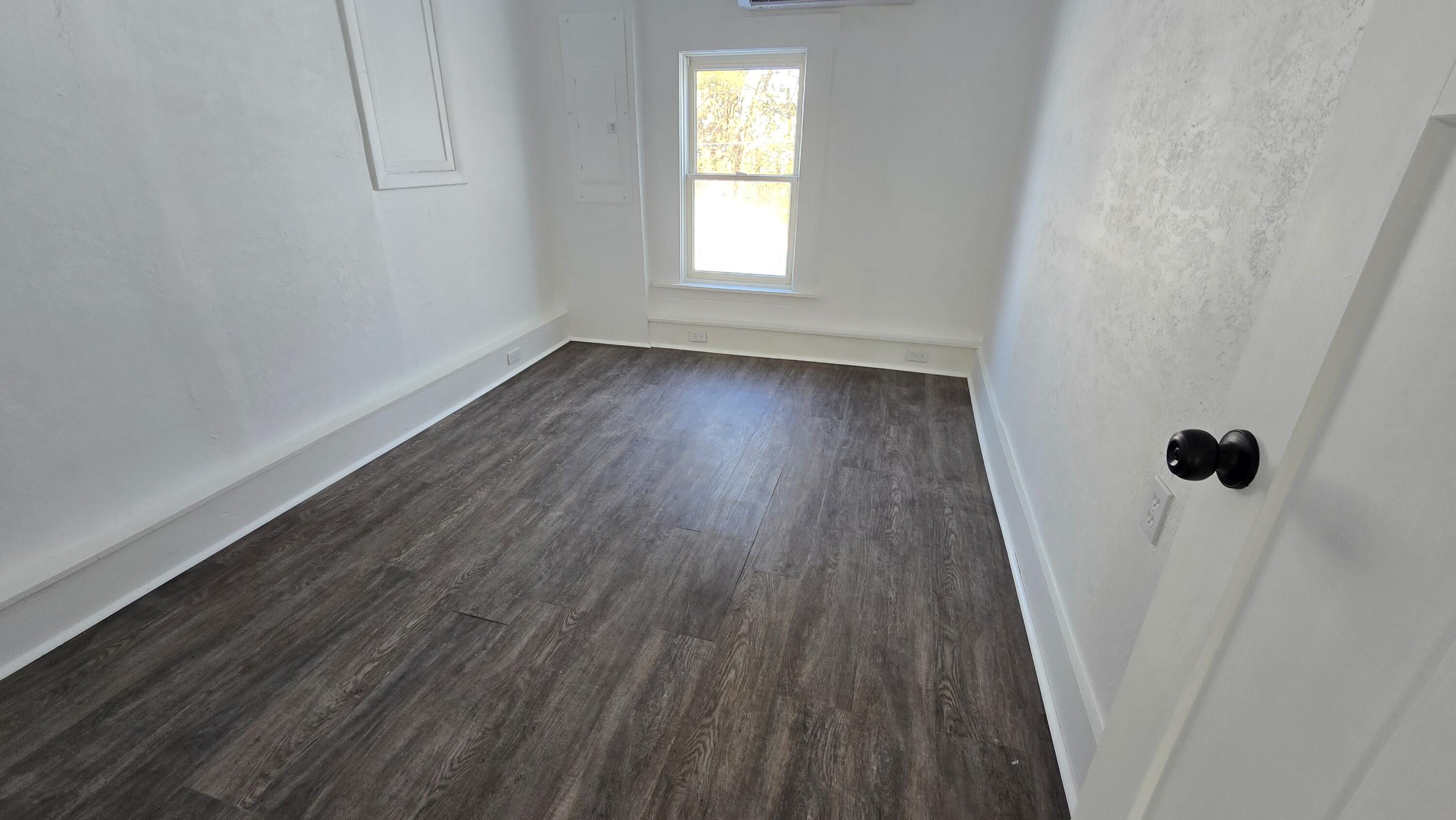 182 Pleasant Street Richmond ME 04357