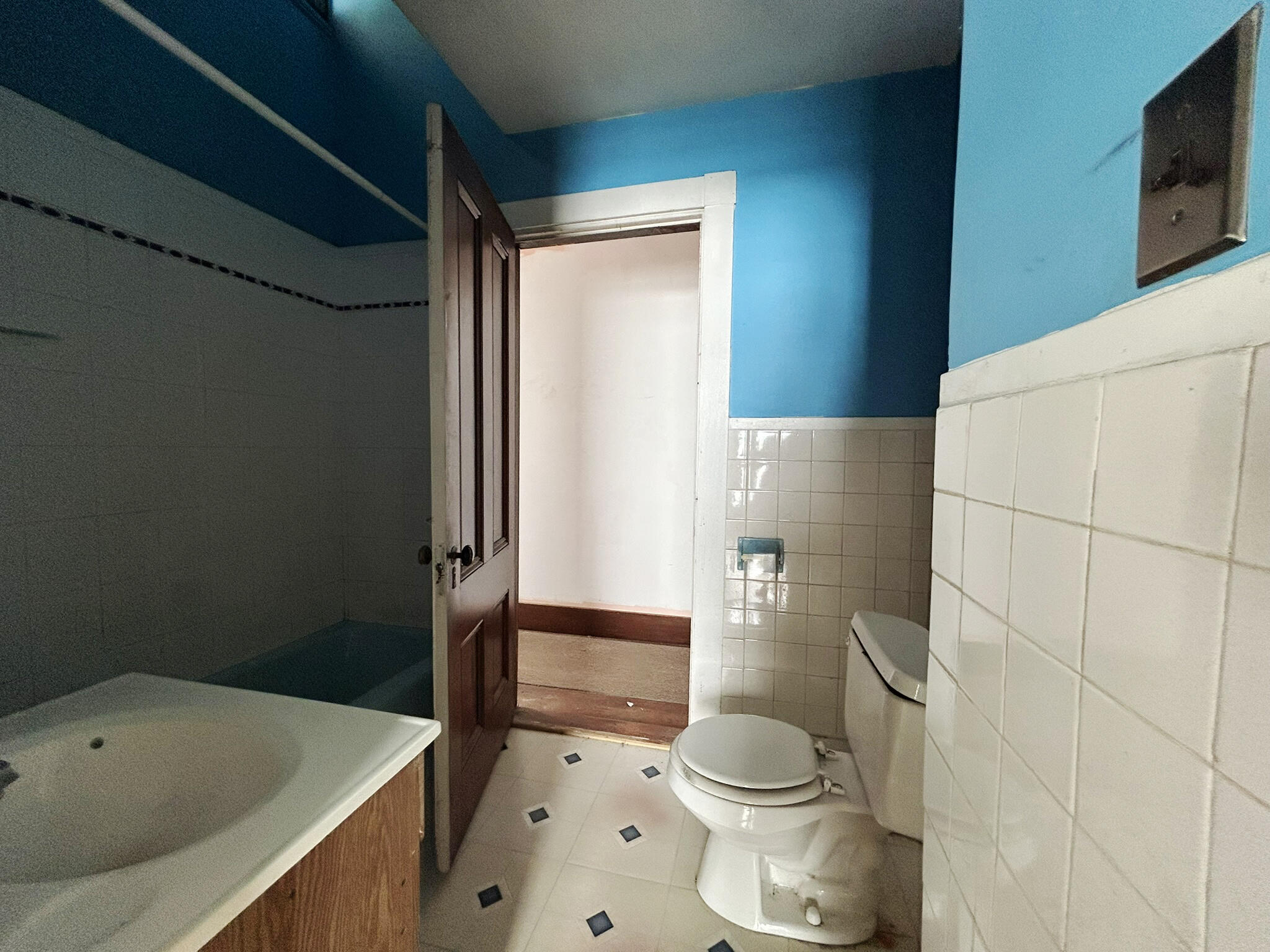 25 Pleasant Avenue Portland ME 04103