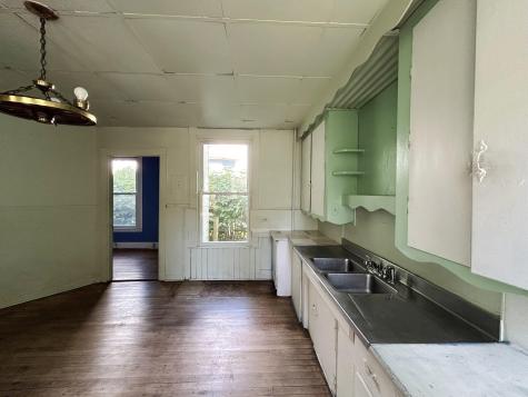 25 Pleasant Avenue Portland ME 04103