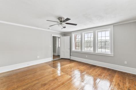 569 Middle Road Dresden ME 04342