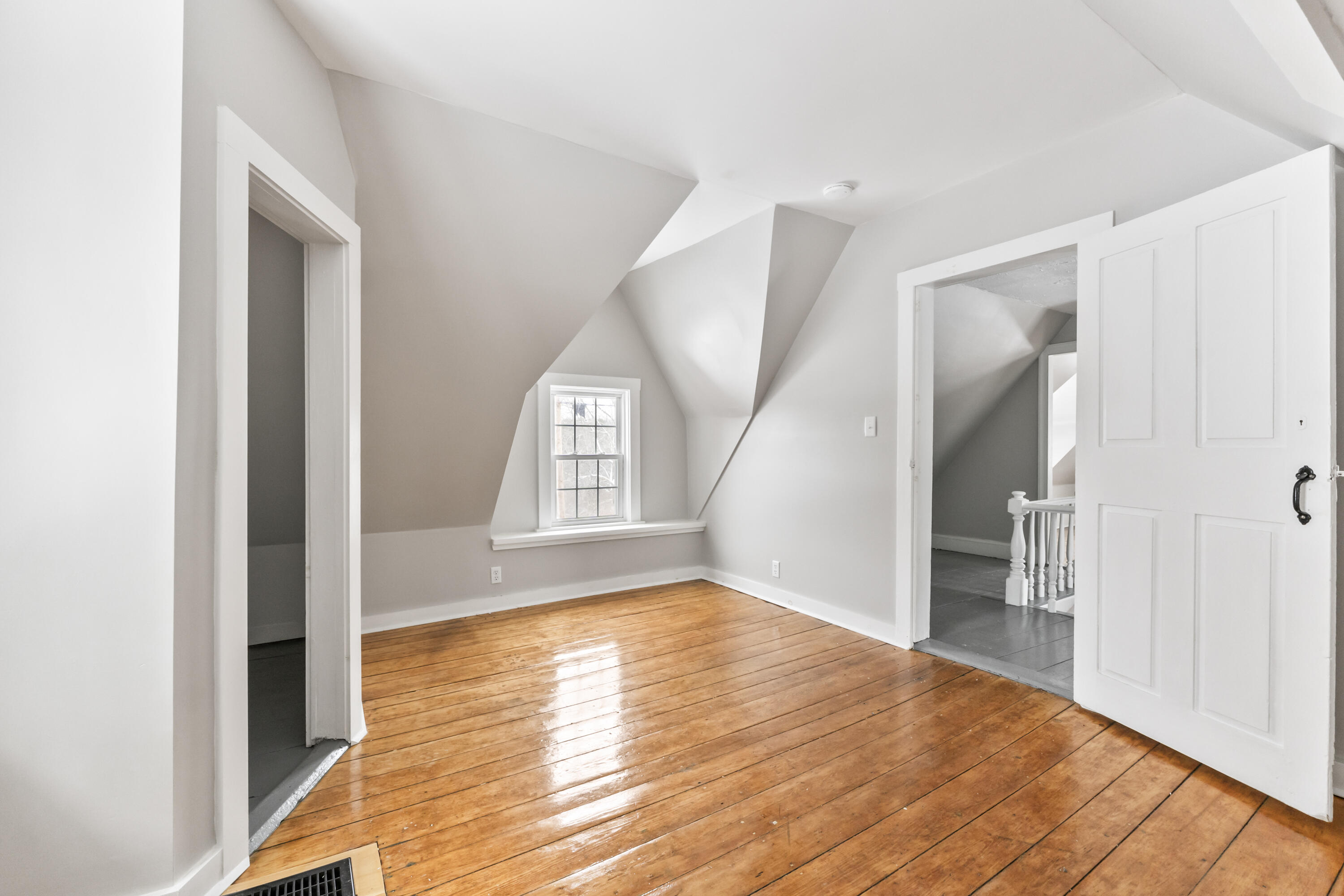 569 Middle Road Dresden ME 04342