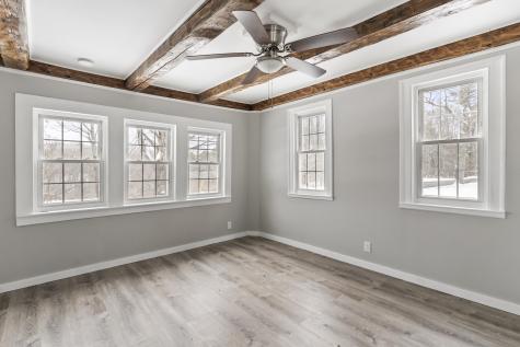 569 Middle Road Dresden ME 04342