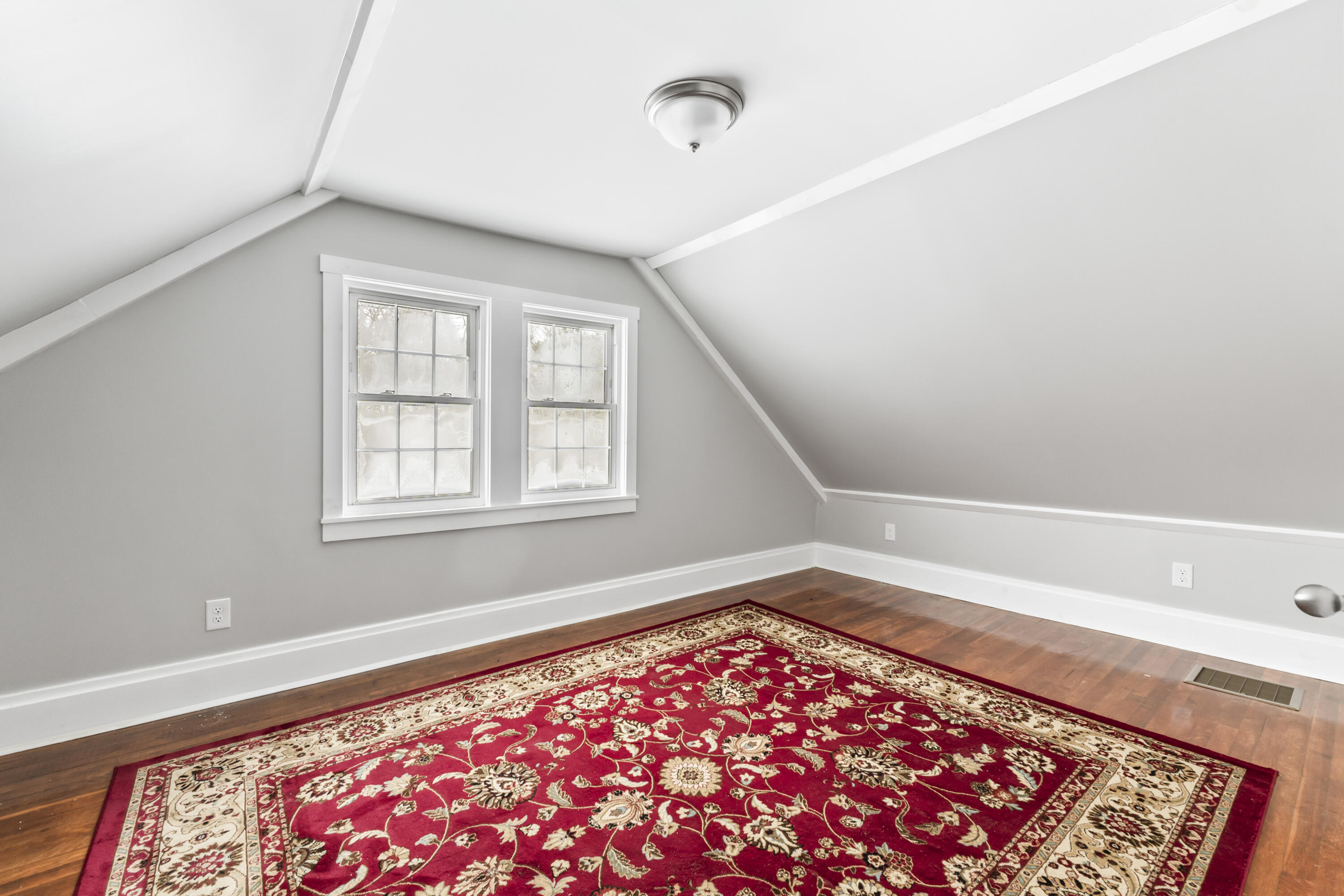 569 Middle Road Dresden ME 04342