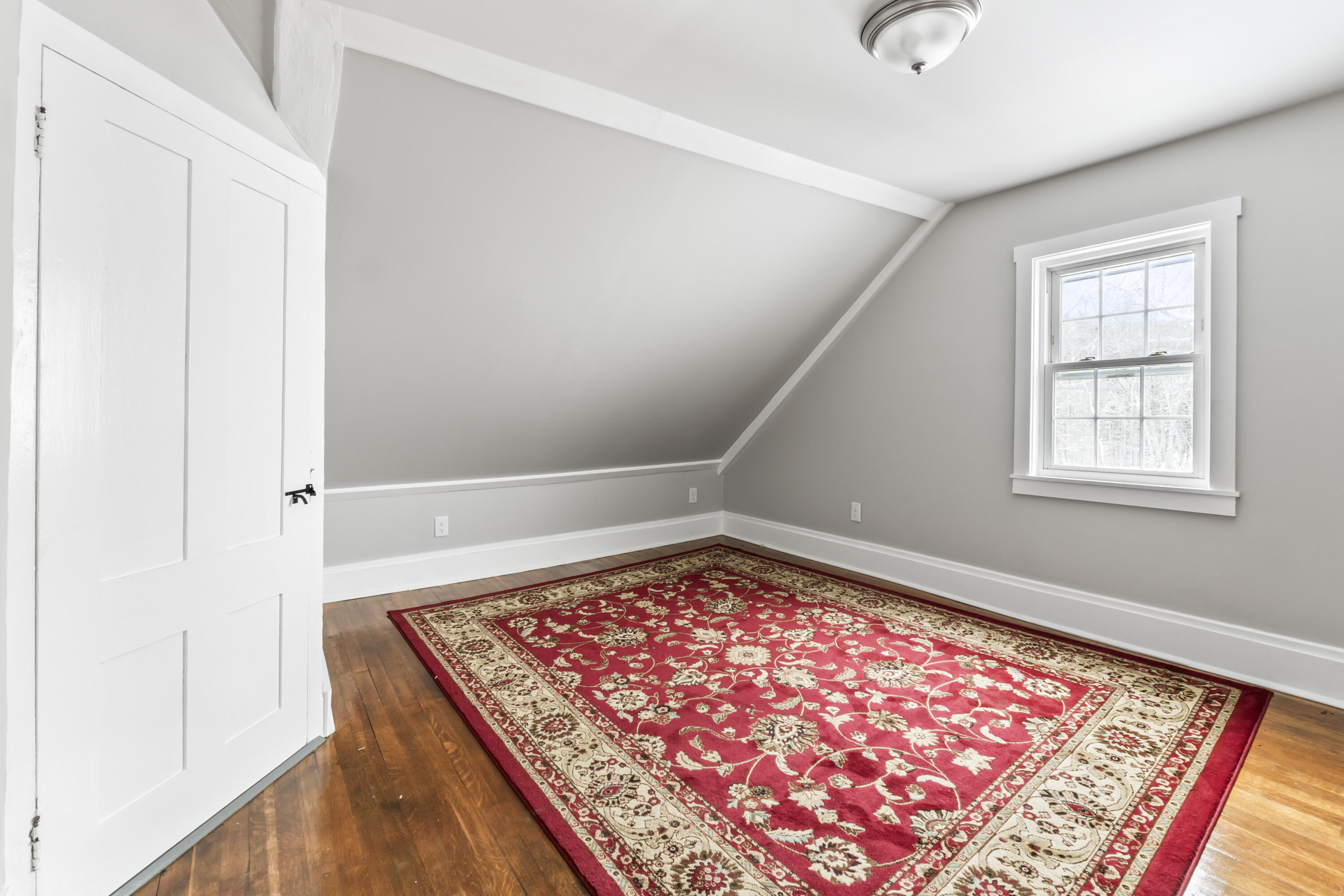 569 Middle Road Dresden ME 04342