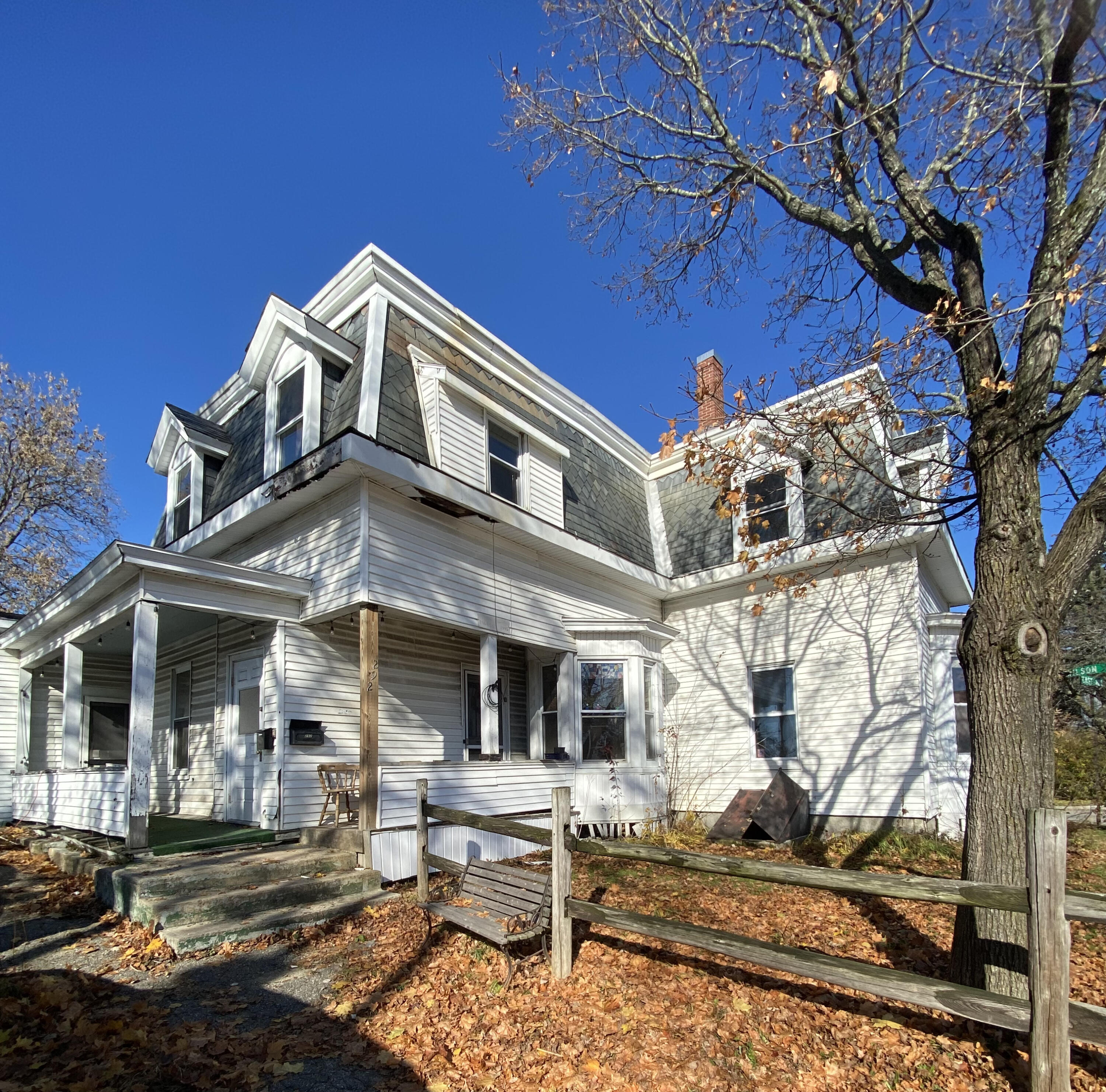 292 East Avenue Lewiston ME 04240