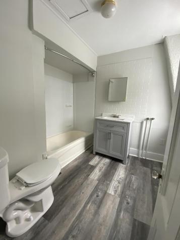 292 East Avenue Lewiston ME 04240