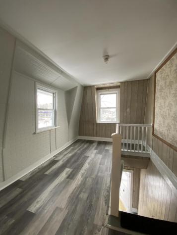 292 East Avenue Lewiston ME 04240