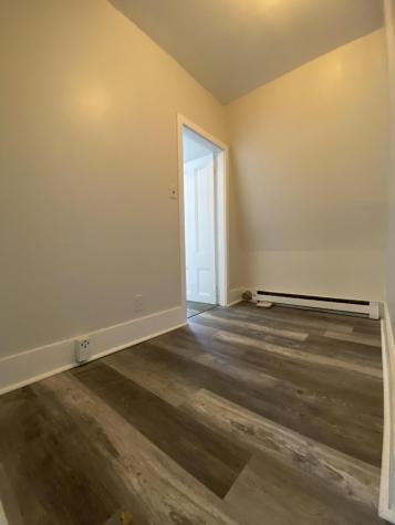 292 East Avenue Lewiston ME 04240