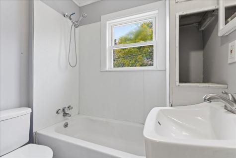 3 Goddard Street Lisbon ME 04252