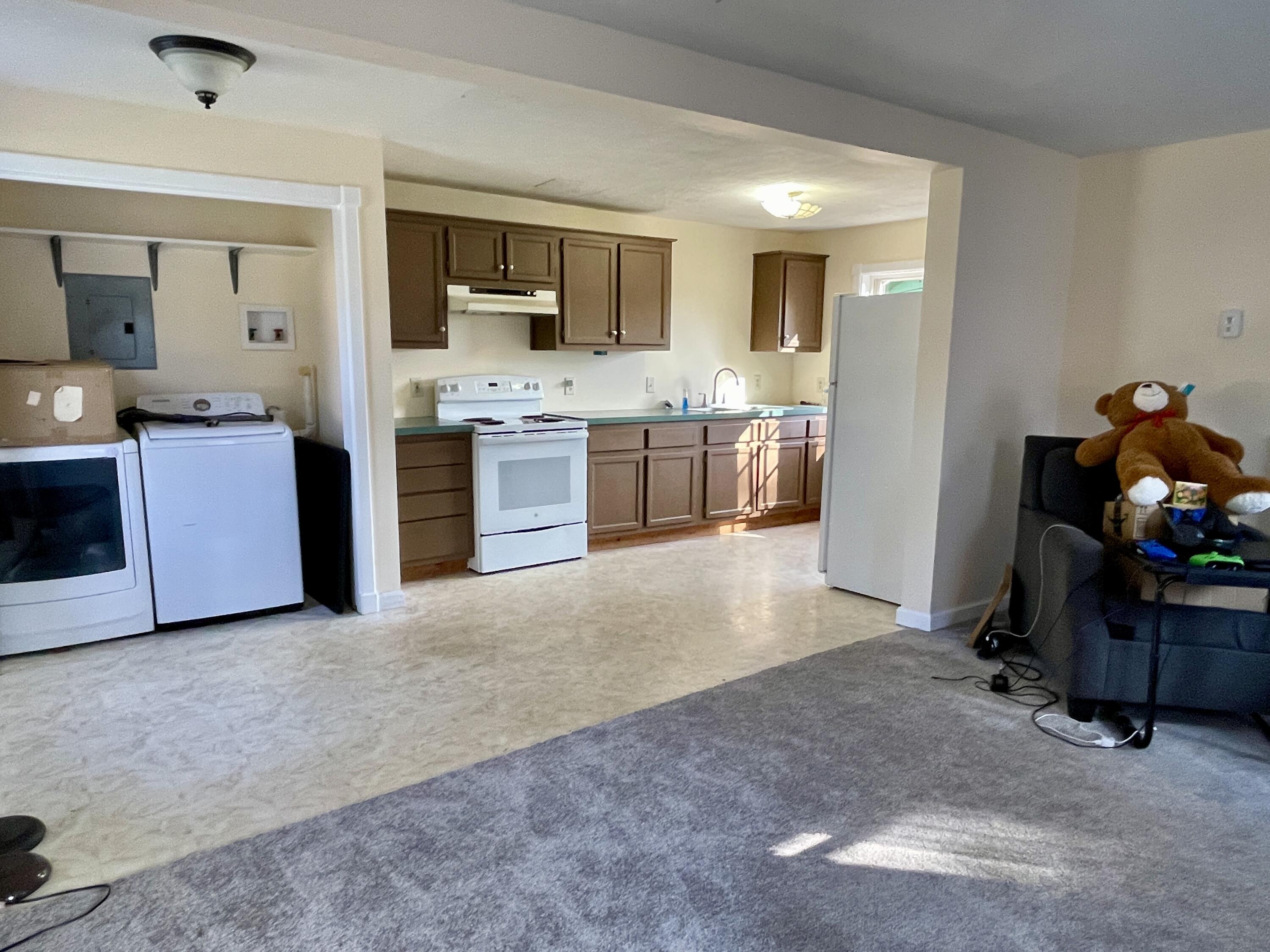 10 Denny Road Bath ME 04530