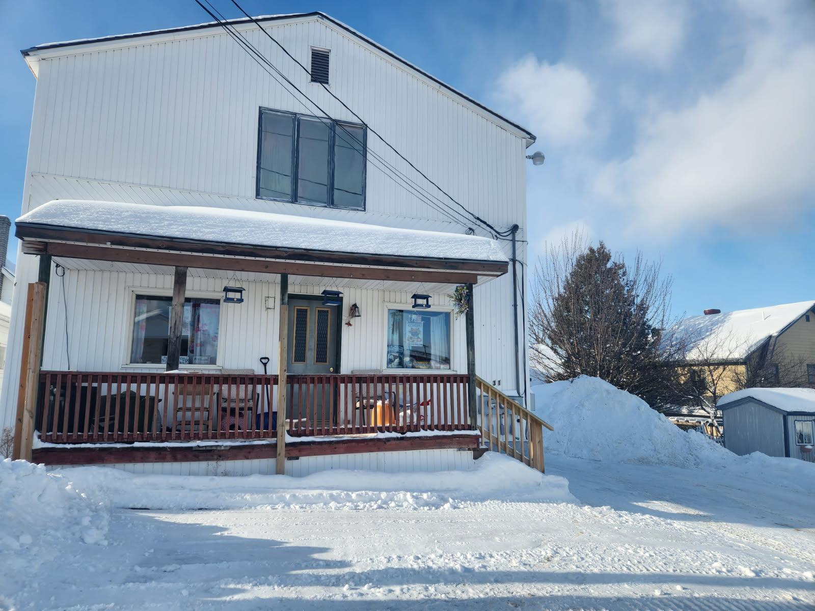 131/132 13th&14th Avenue Madawaska ME 04756