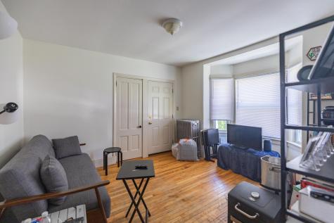 24 Sylvan Avenue Lewiston ME 04240