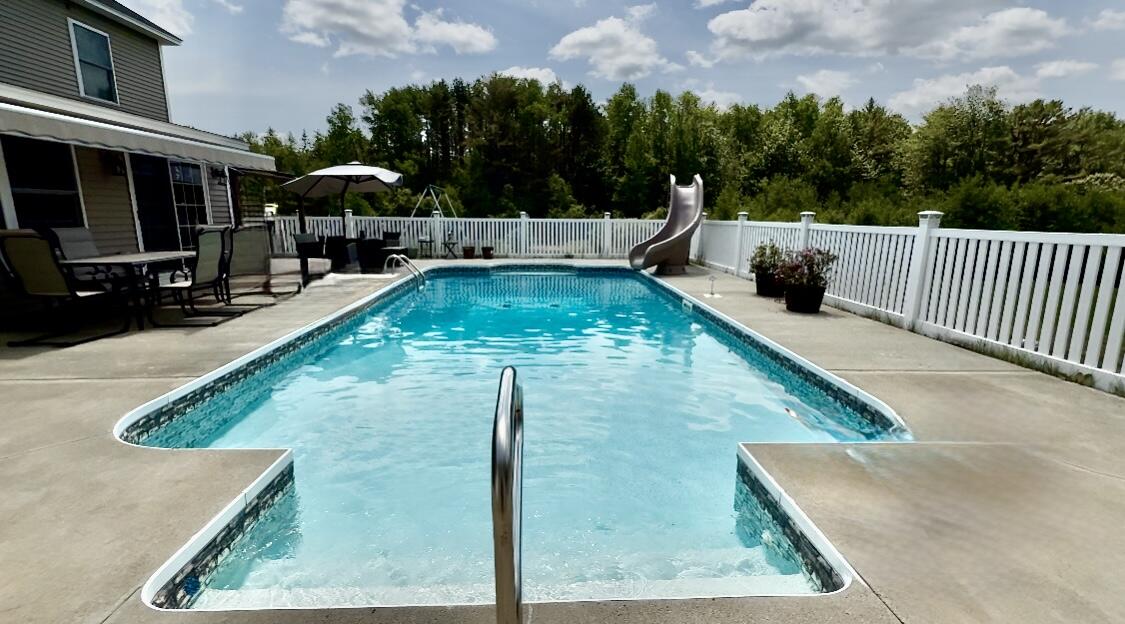 8 Clark Circle Hampden ME 04444