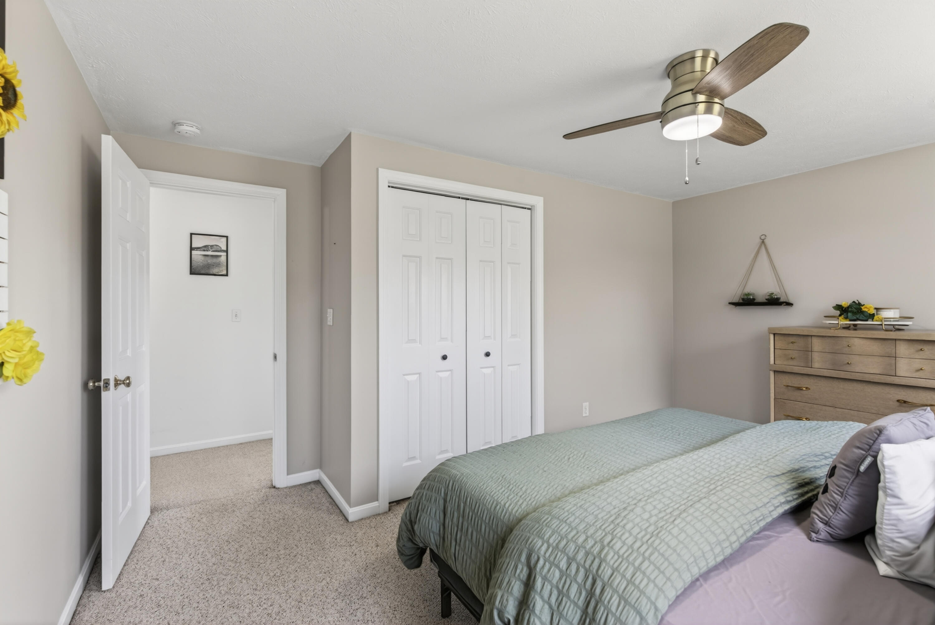 252 Ossipee Trail E Gorham ME 04038