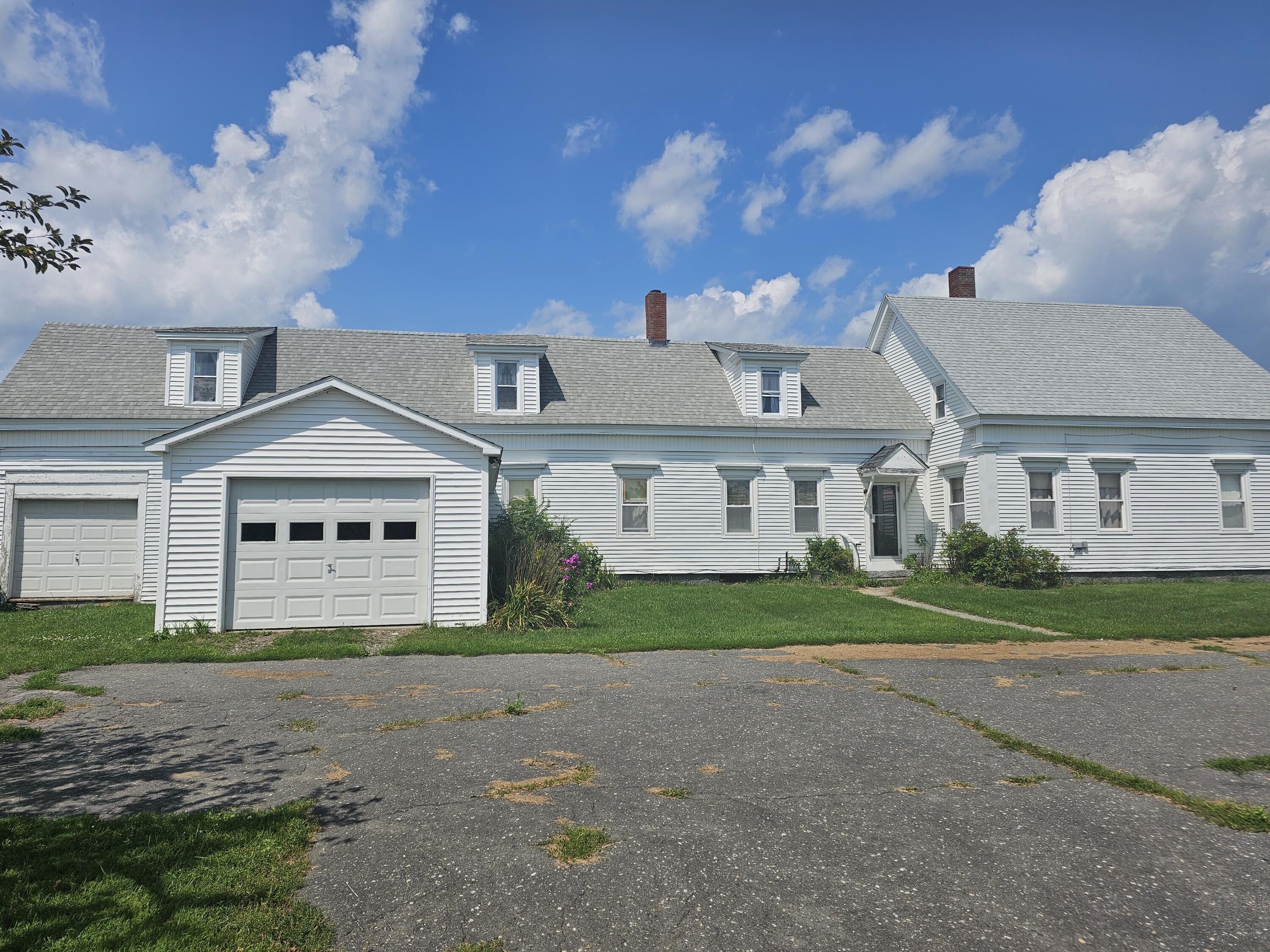 1066 Hinckley Road Clinton ME 04927