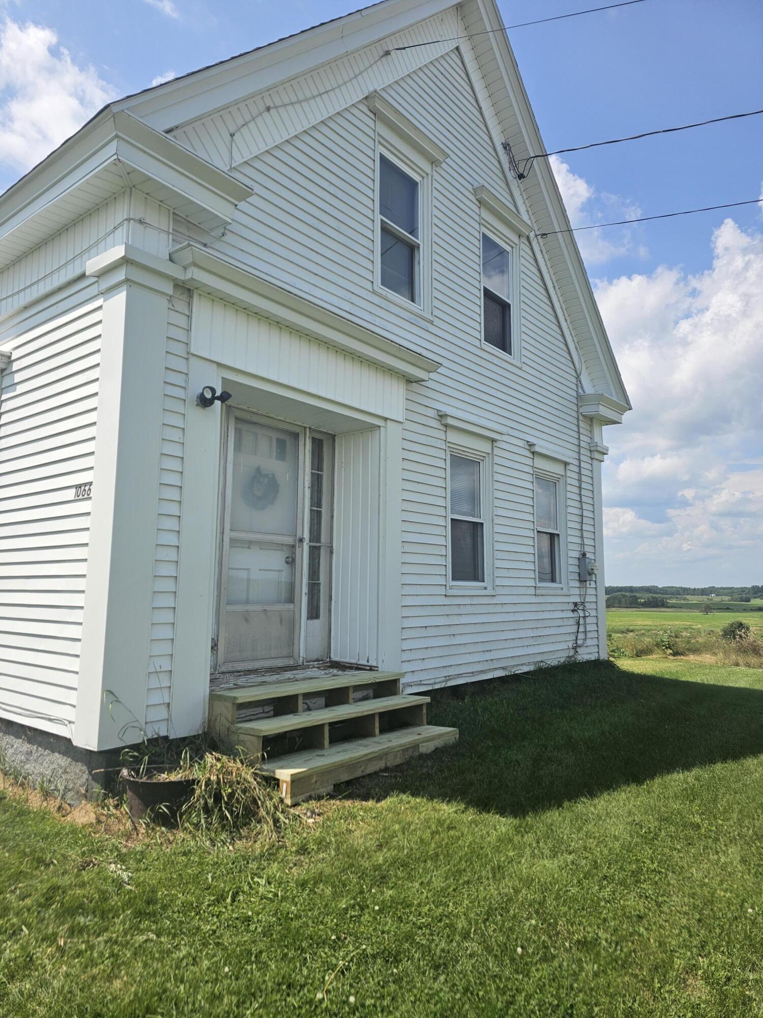 1066 Hinckley Road Clinton ME 04927