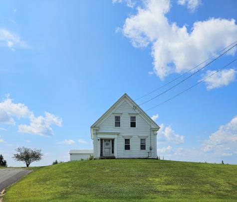 1066 Hinckley Road Clinton ME 04927