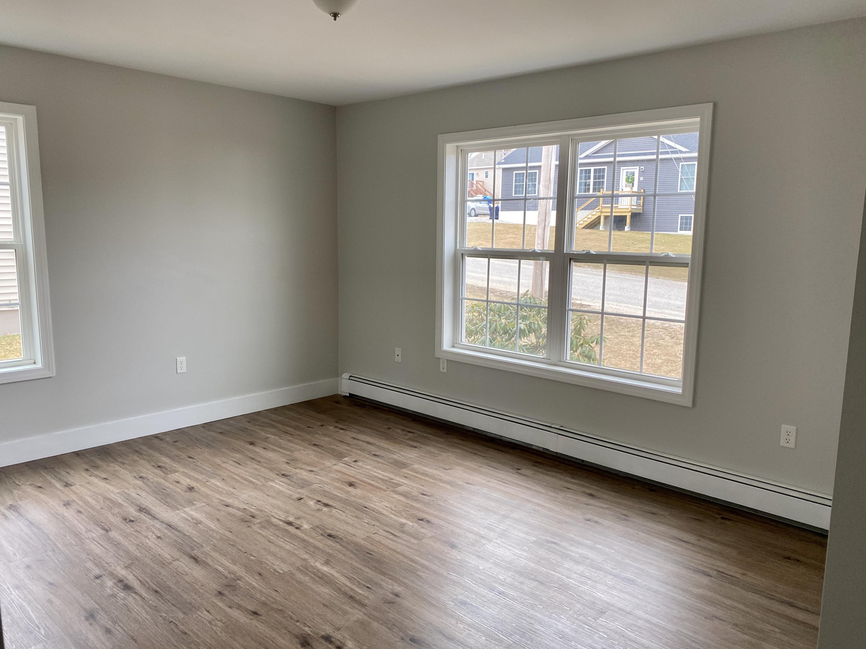 55 Hillcrest Avenue Lewiston ME 04240