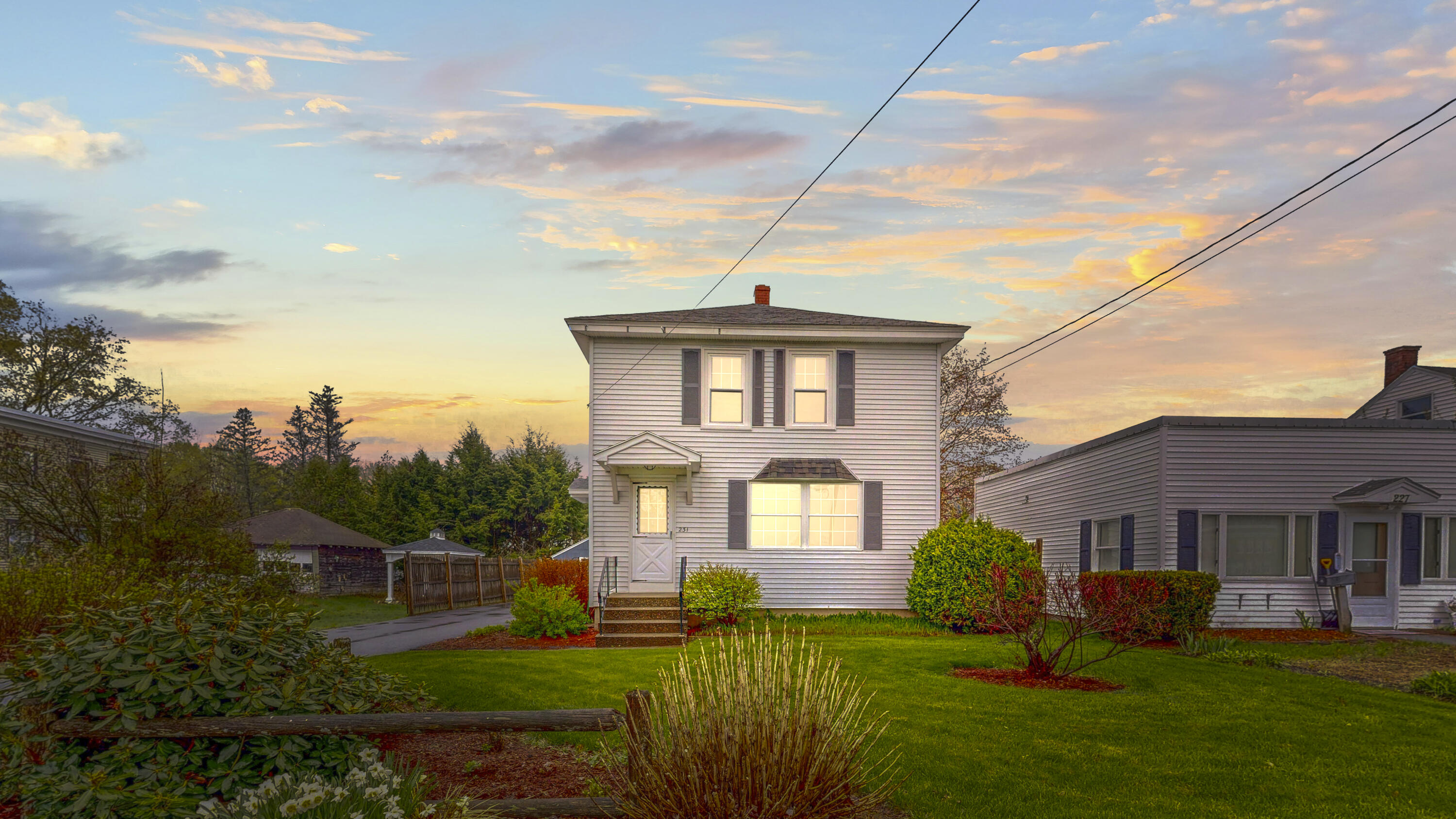 231 Seventh Street Auburn ME 04210