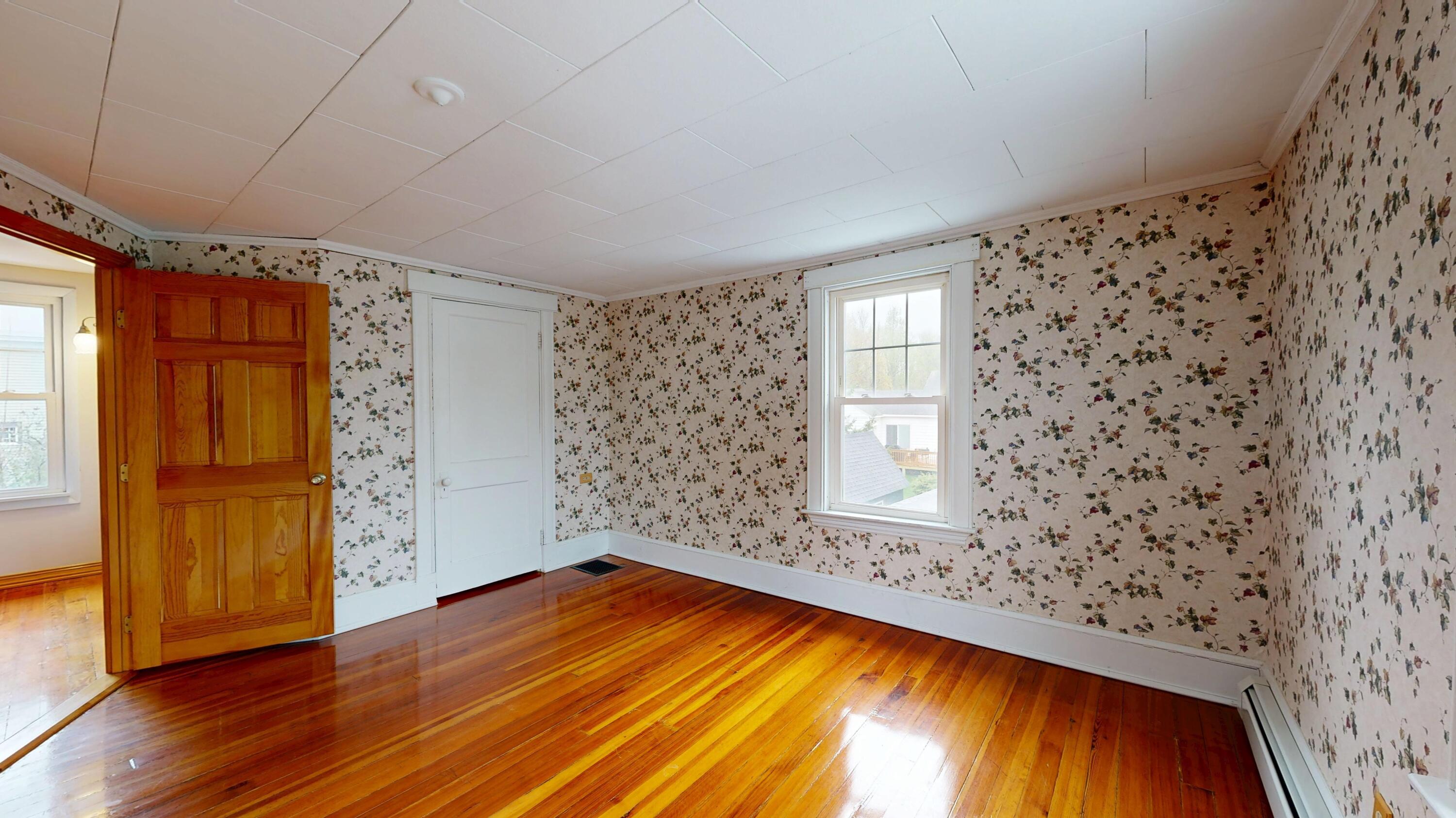 231 Seventh Street Auburn ME 04210