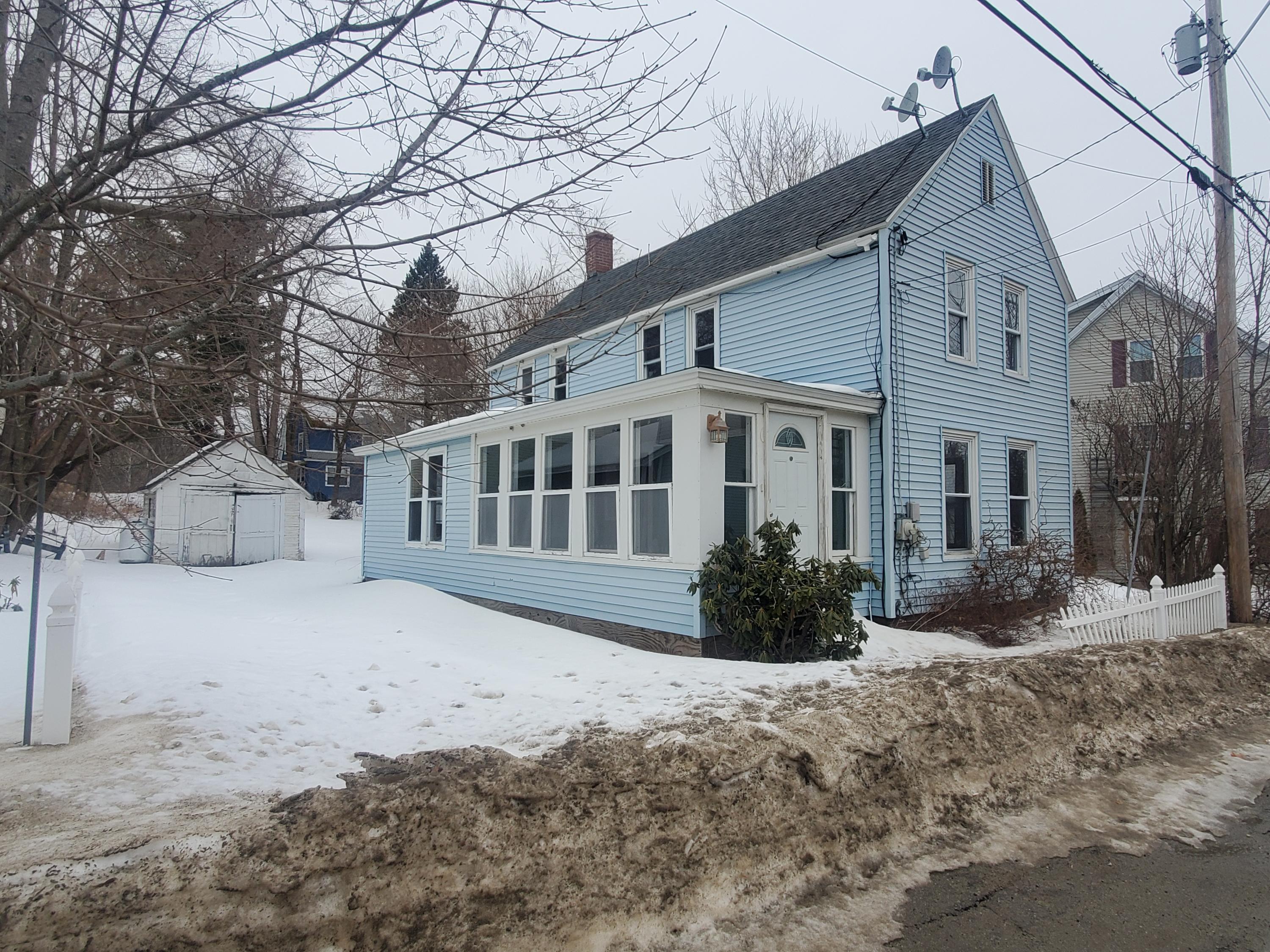 76 Bowdoin Street Winthrop ME 04364