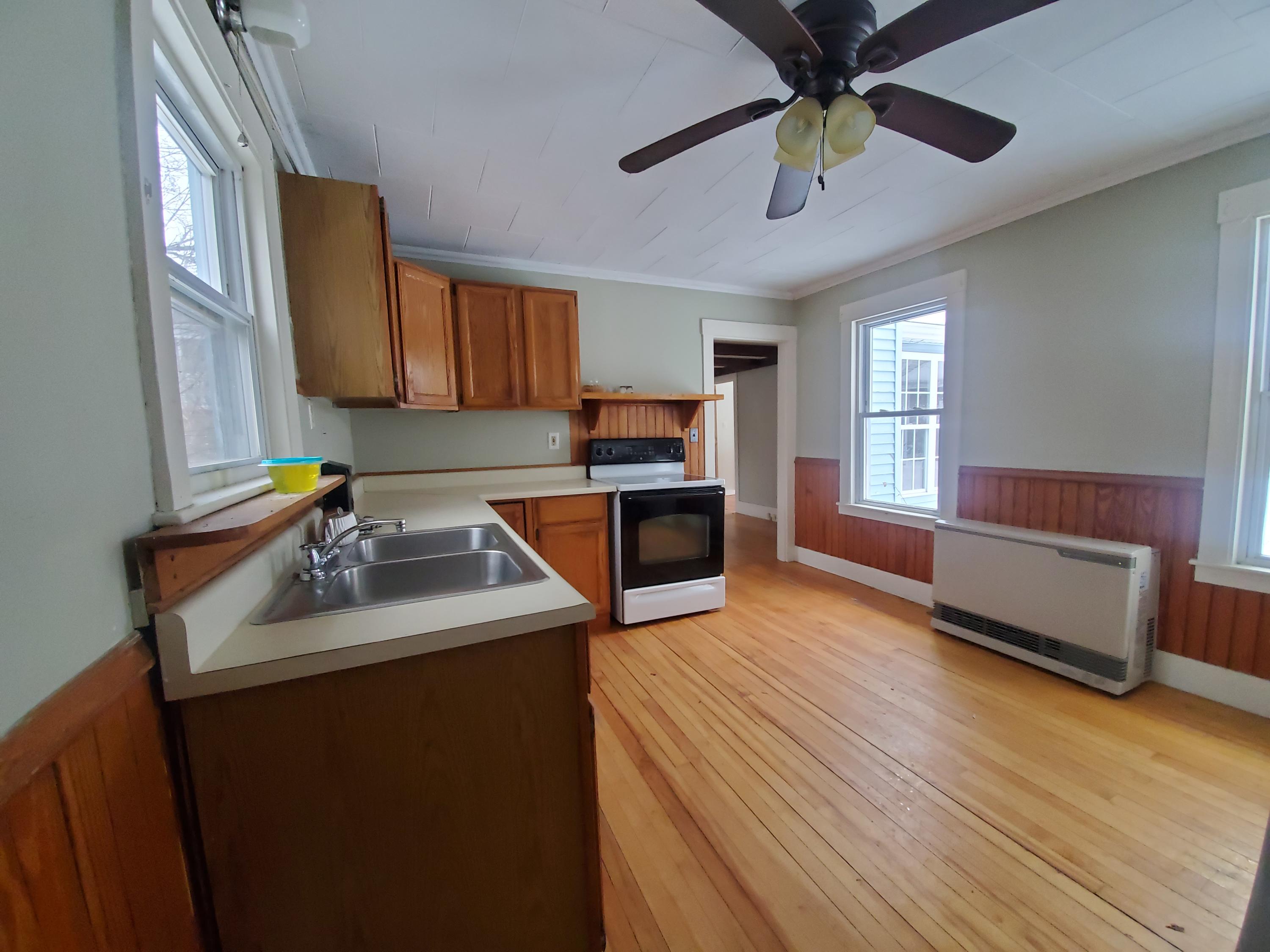 76 Bowdoin Street Winthrop ME 04364