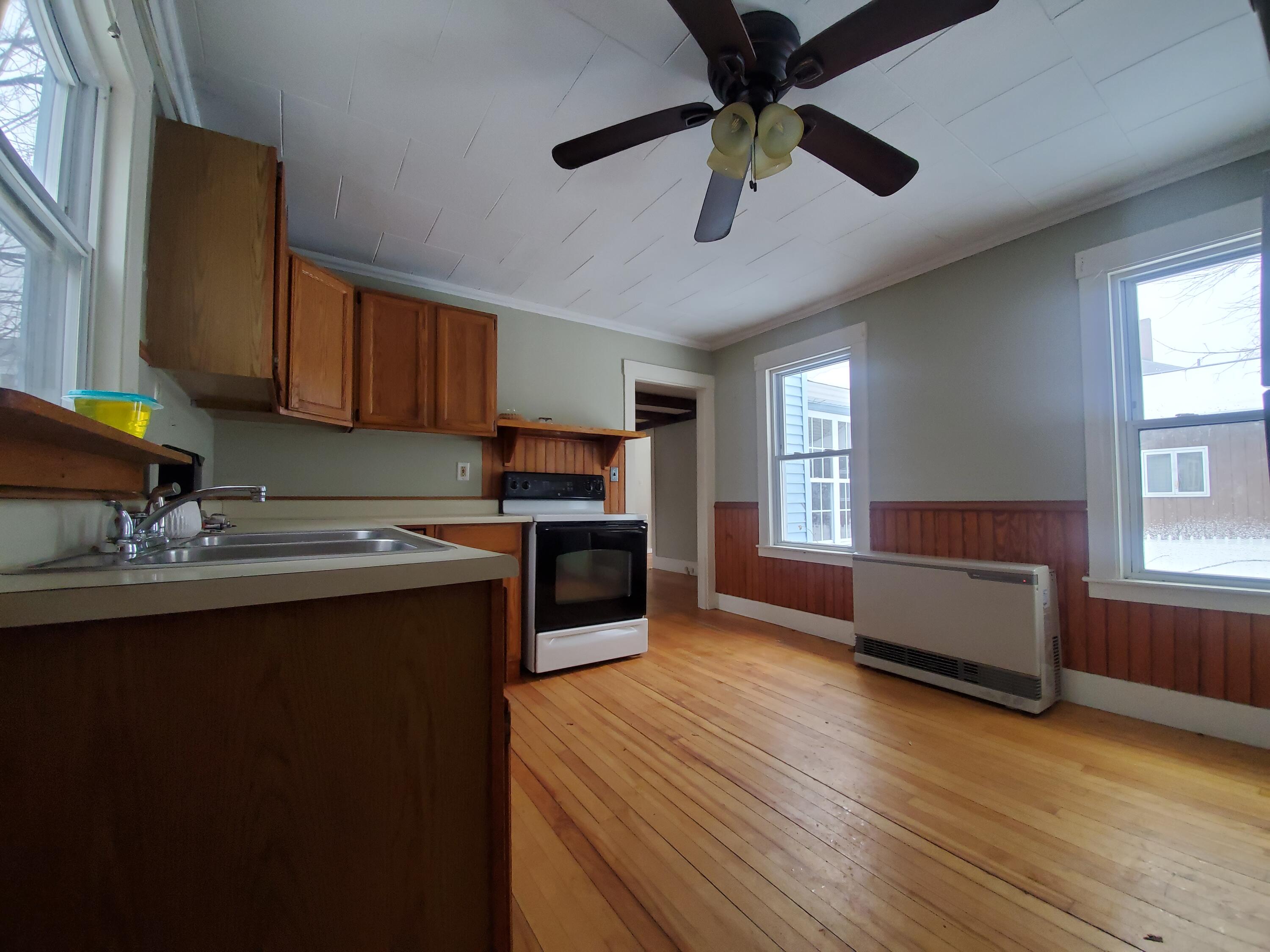 76 Bowdoin Street Winthrop ME 04364