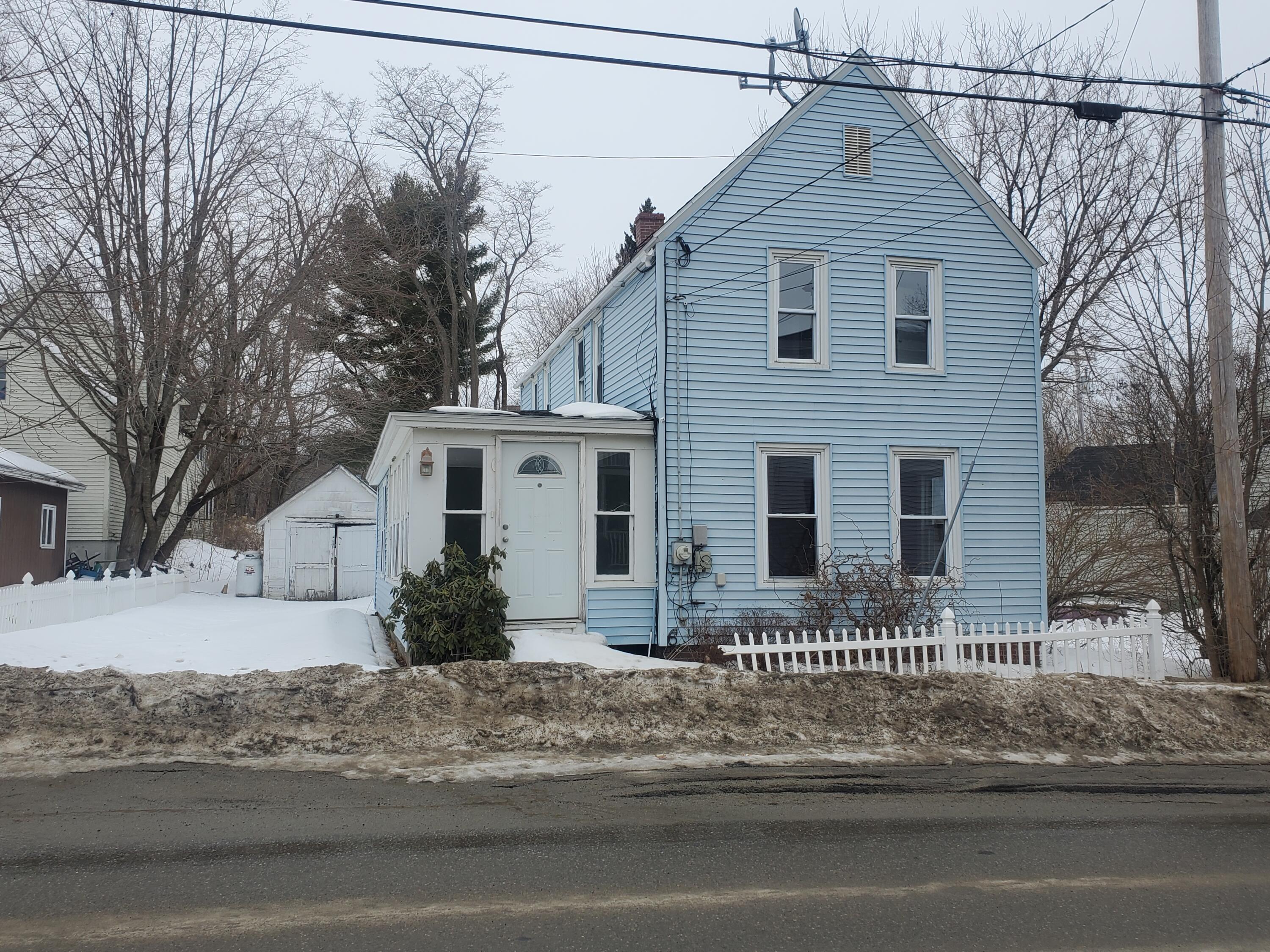 76 Bowdoin Street Winthrop ME 04364