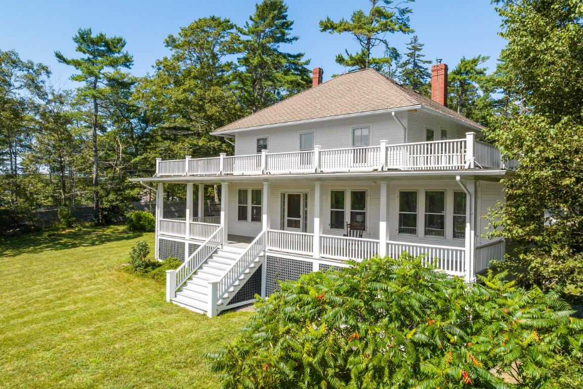 1 Chimes Lane Boothbay Harbor ME 04538