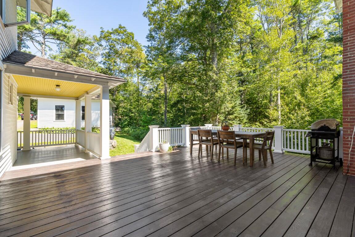 1 Chimes Lane Boothbay Harbor ME 04538