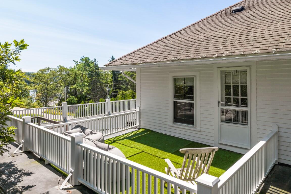 1 Chimes Lane Boothbay Harbor ME 04538
