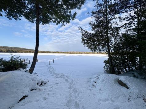 325 Egg Pond Road Lincoln ME 04457