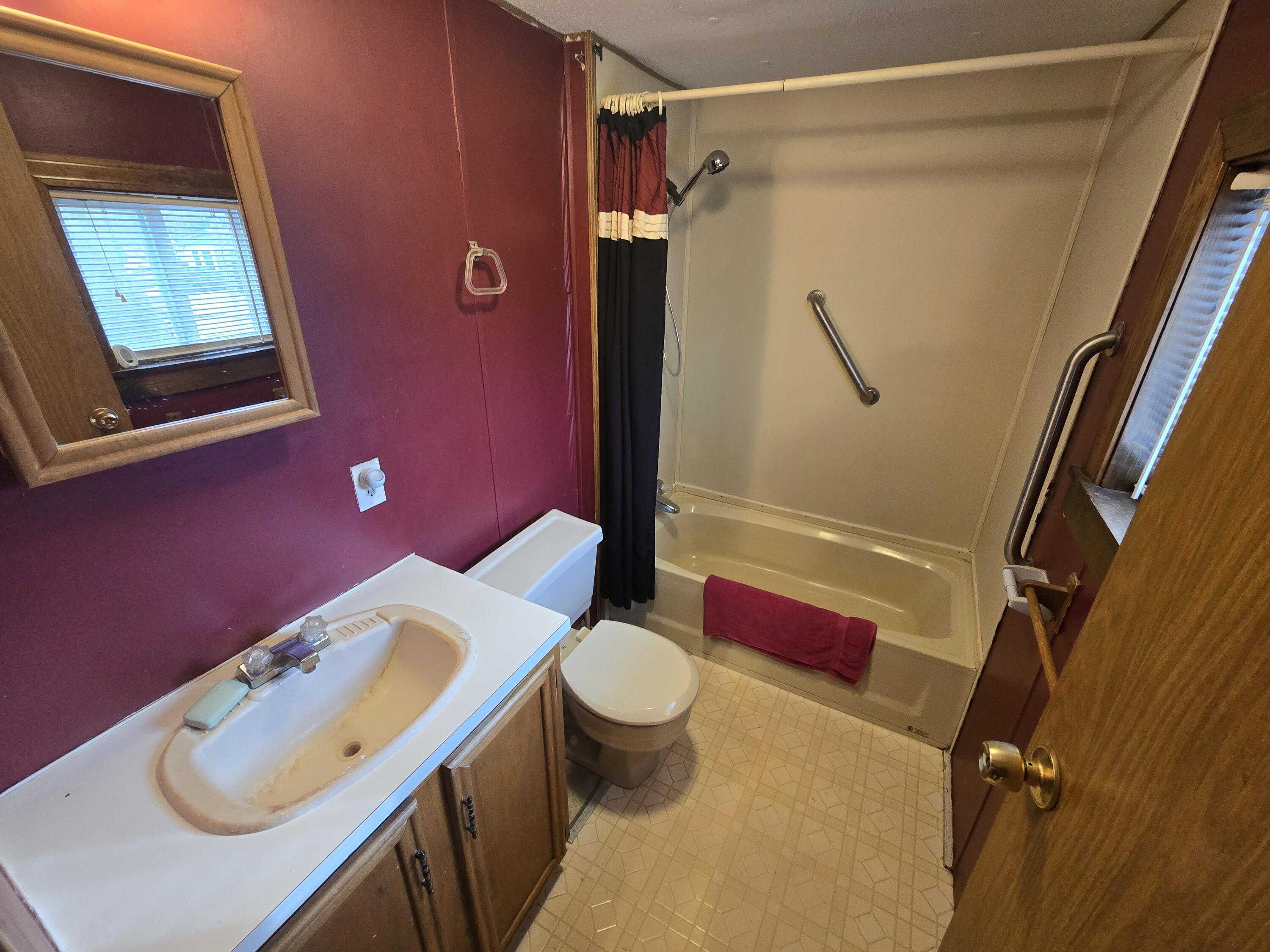 10 E Street Bangor ME 04401