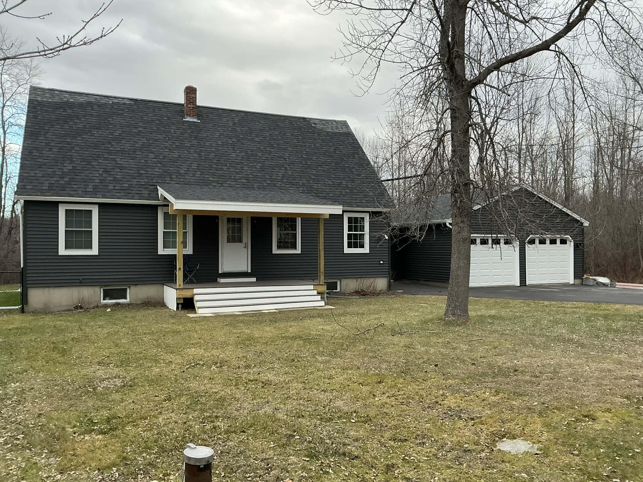 38 Tarybelu Lane China ME 04358