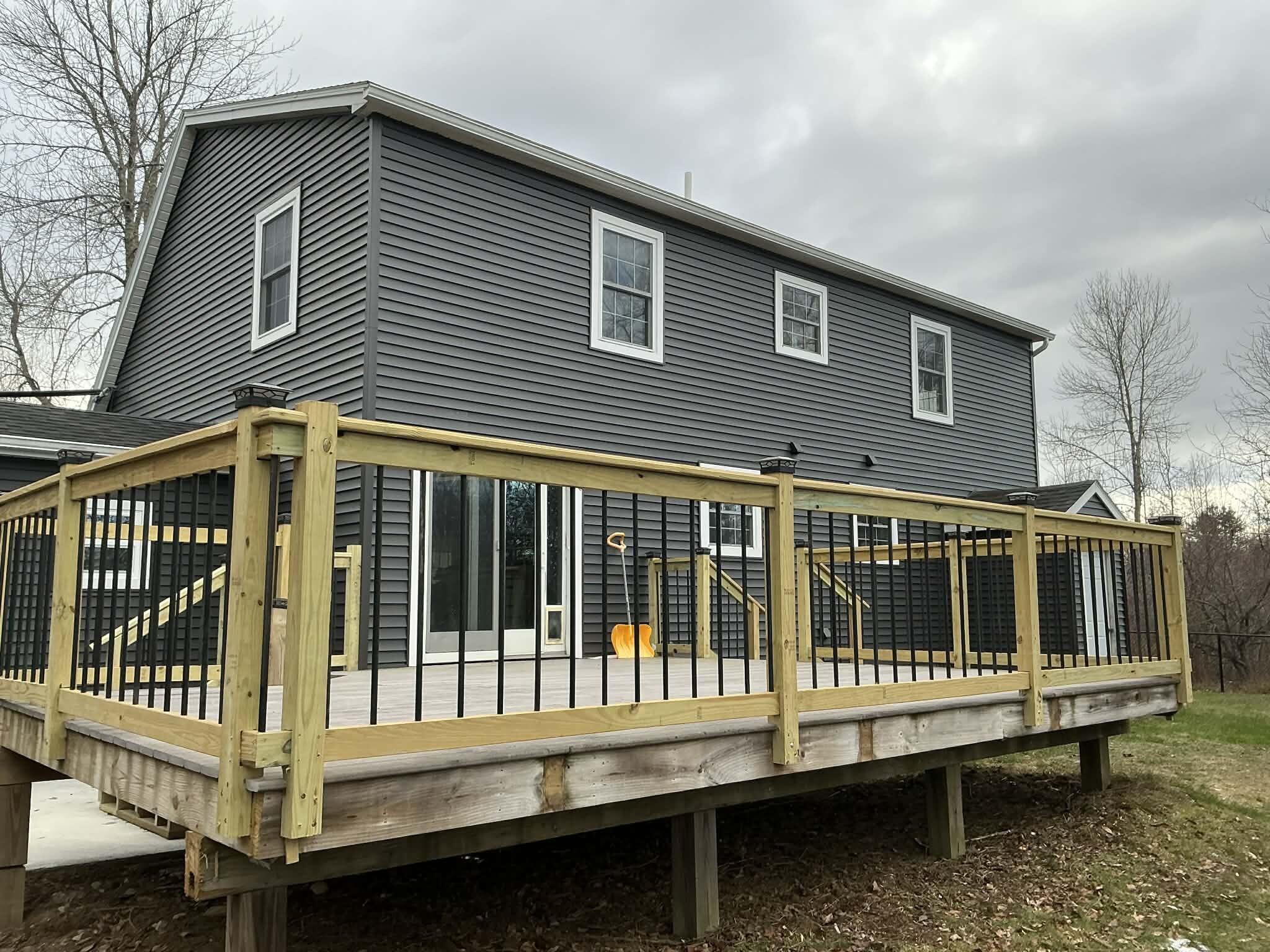 38 Tarybelu Lane China ME 04358