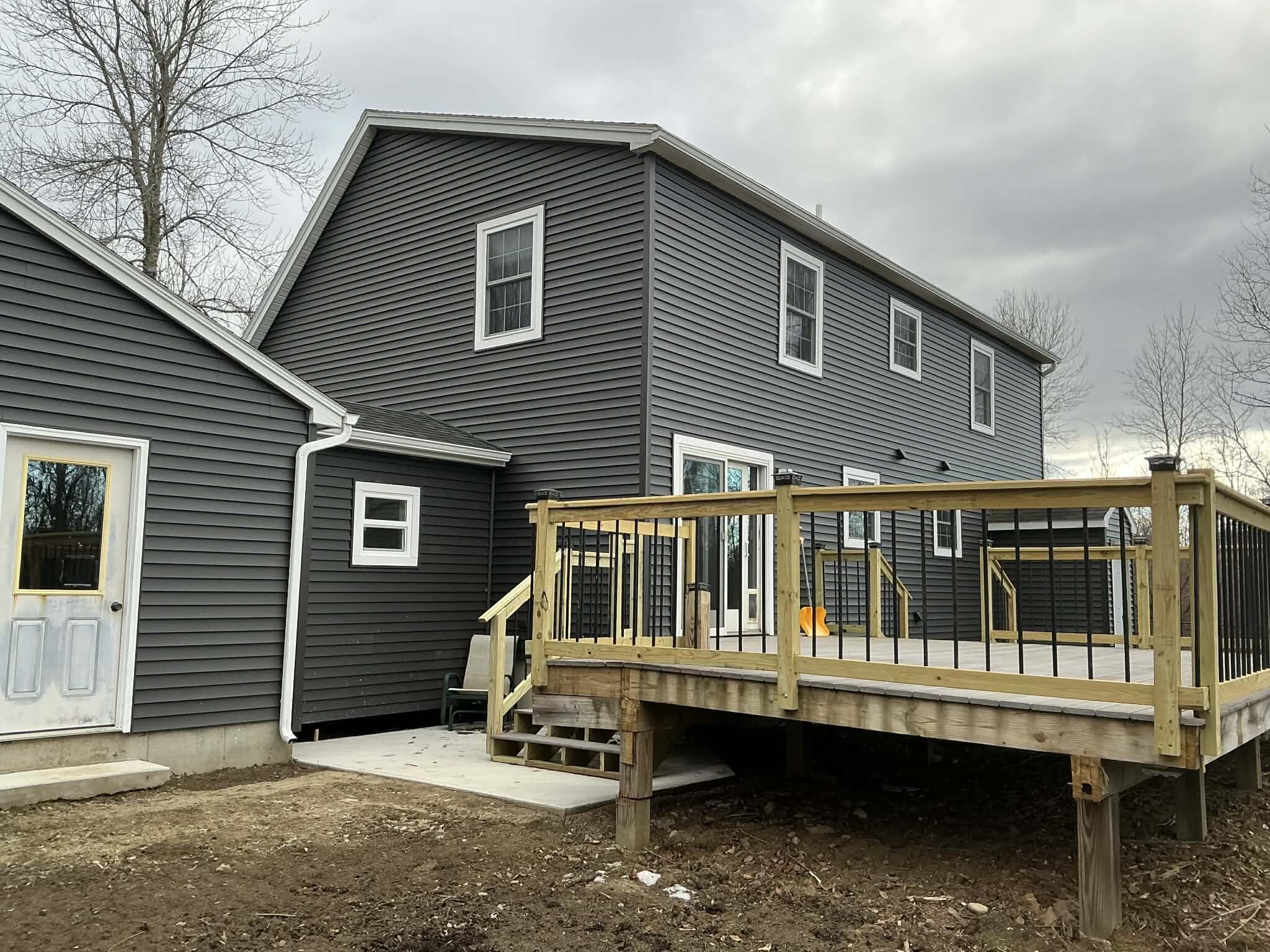 38 Tarybelu Lane China ME 04358