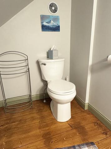 1061 High Street West Gardiner ME 04345