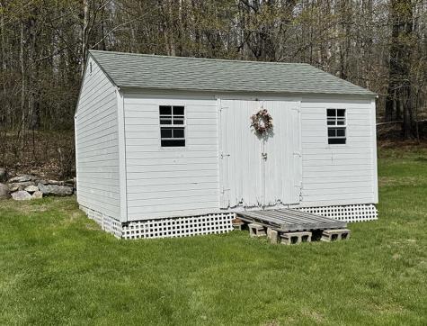 1061 High Street West Gardiner ME 04345