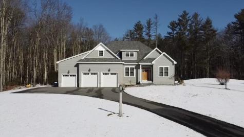 85 Farm View Way Wells ME 04090