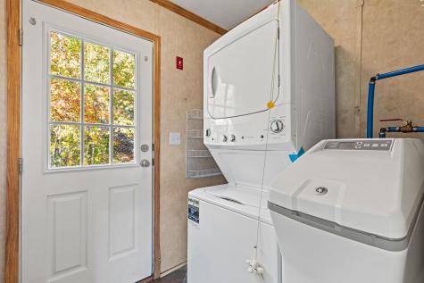 12 Abby Lane New Gloucester ME 04260