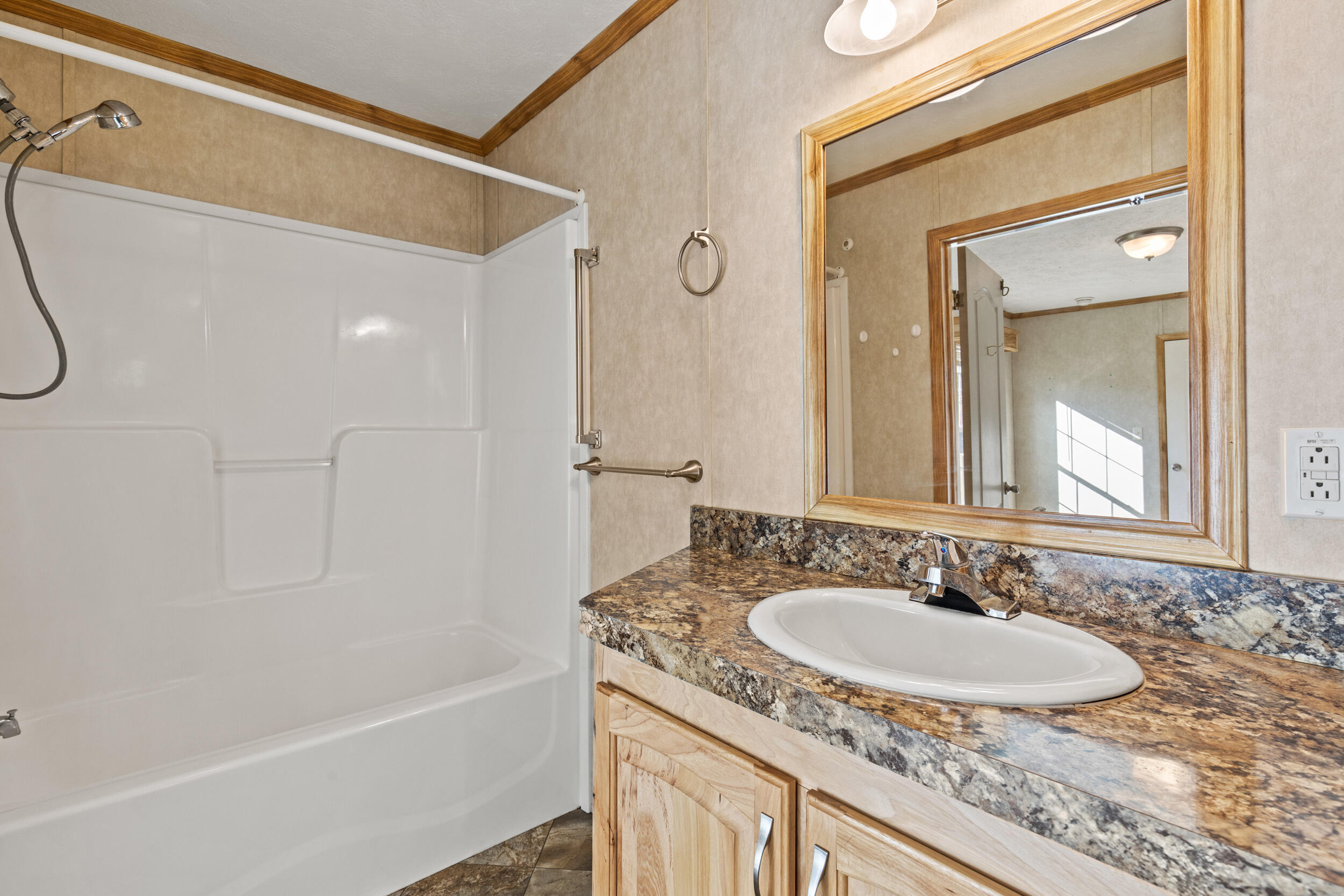 12 Abby Lane New Gloucester ME 04260