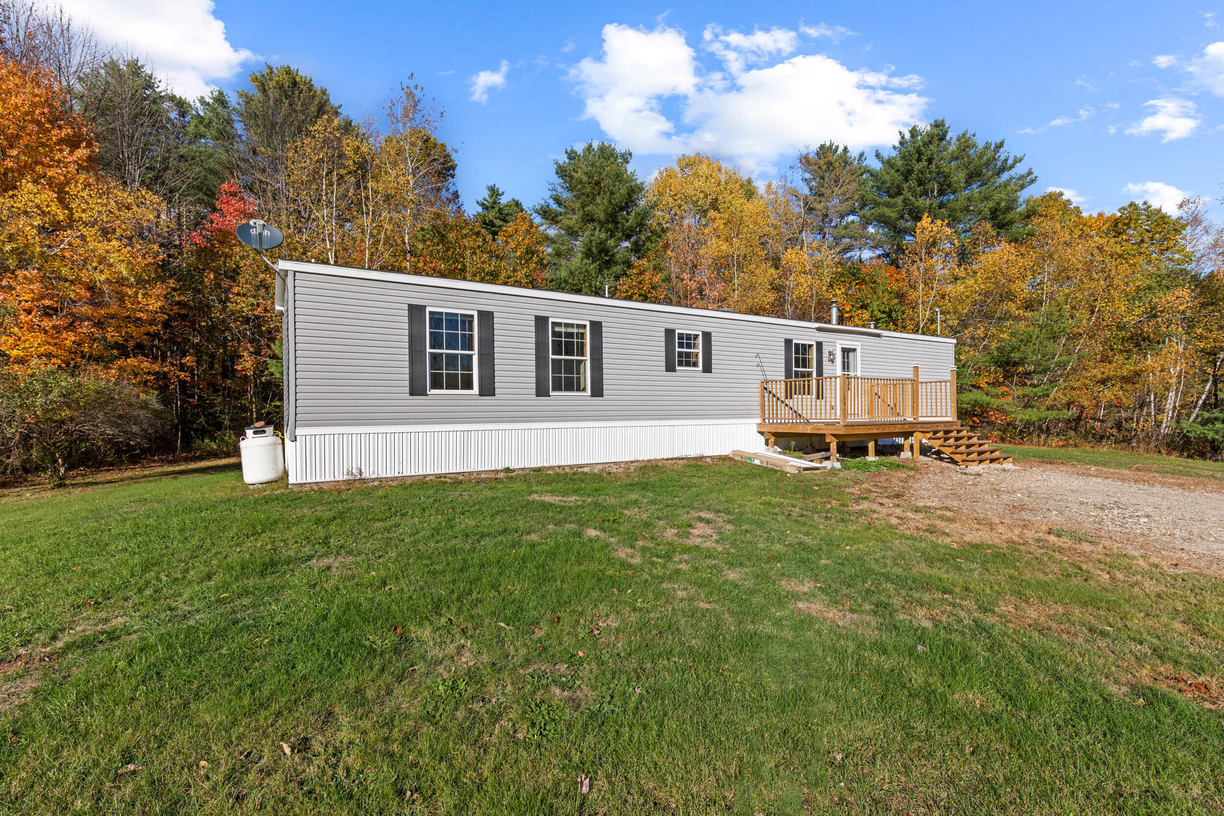 12 Abby Lane New Gloucester ME 04260
