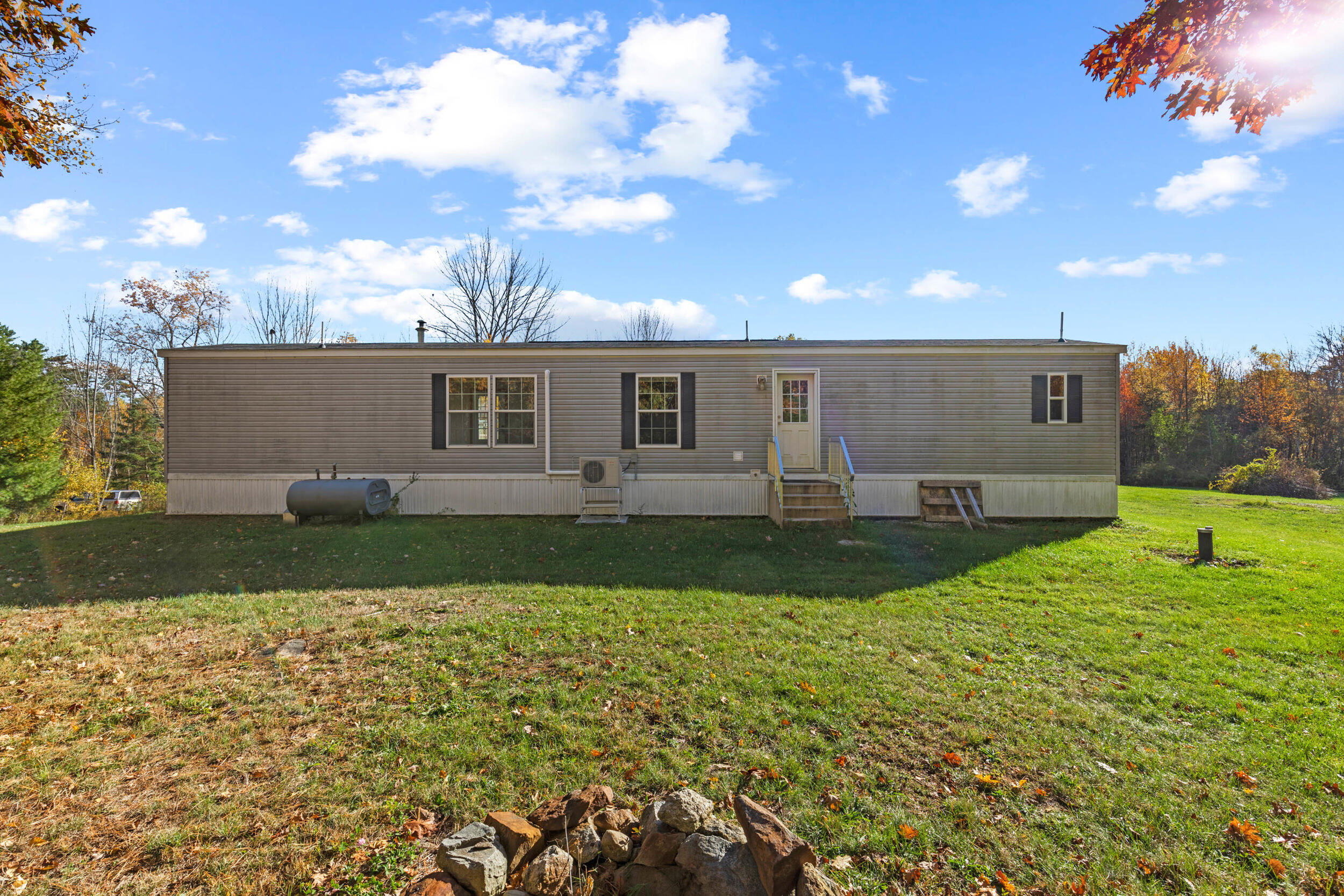 12 Abby Lane New Gloucester ME 04260