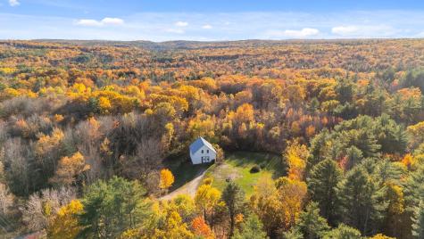 12 Abby Lane New Gloucester ME 04260