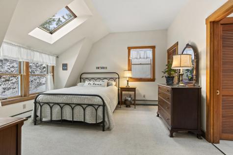58 Hendricks Hill Road Southport ME 04576