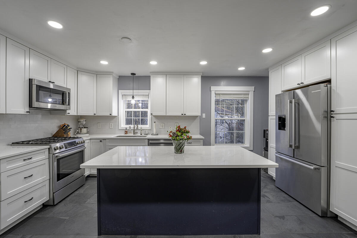 705 River Road Bowdoinham ME 04008